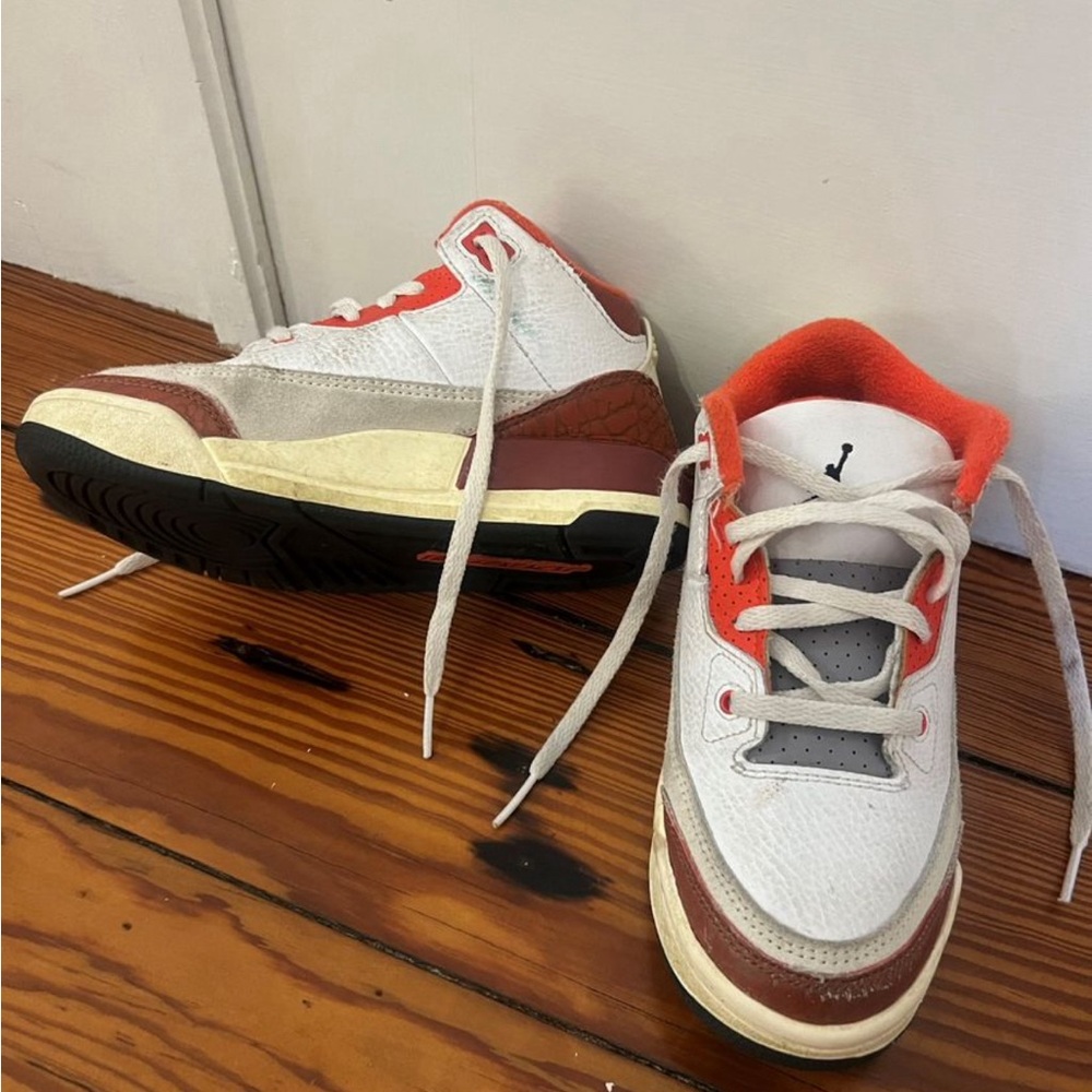 Nike shoes
